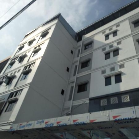 โรงแรมเพนต์เฮาส์ จาการ์ตา ภายนอก รูปภาพ