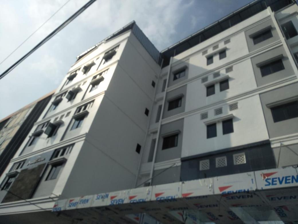 โรงแรมเพนต์เฮาส์ จาการ์ตา ภายนอก รูปภาพ